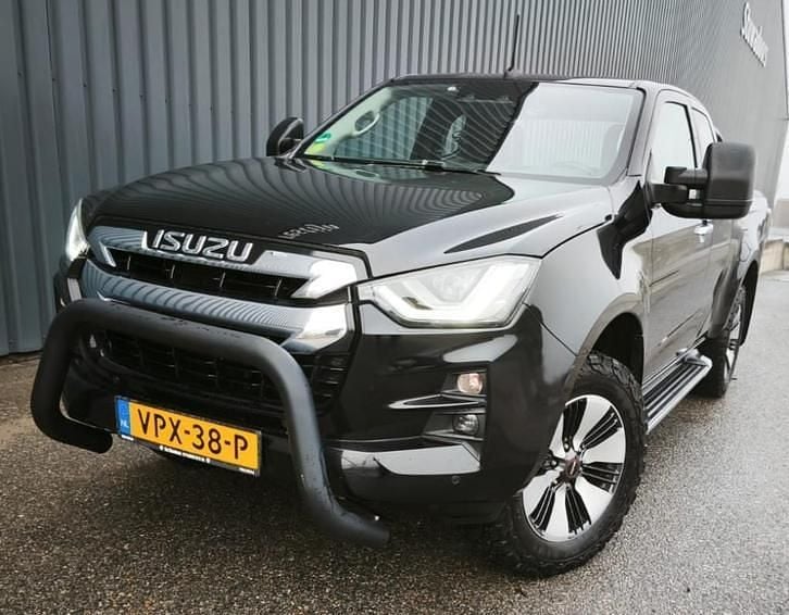 Gebruikt 2022 Isuzu D-Max | € 32.000 - Afbeelding 1/4