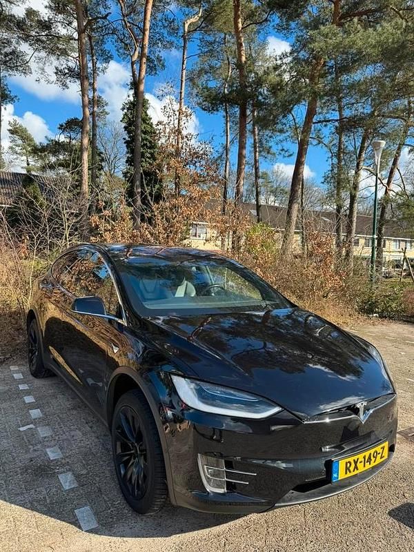 Gebruikt 2018 Tesla Model X SUV | € 29.500 (Super prijs) - Afbeelding 1/4
