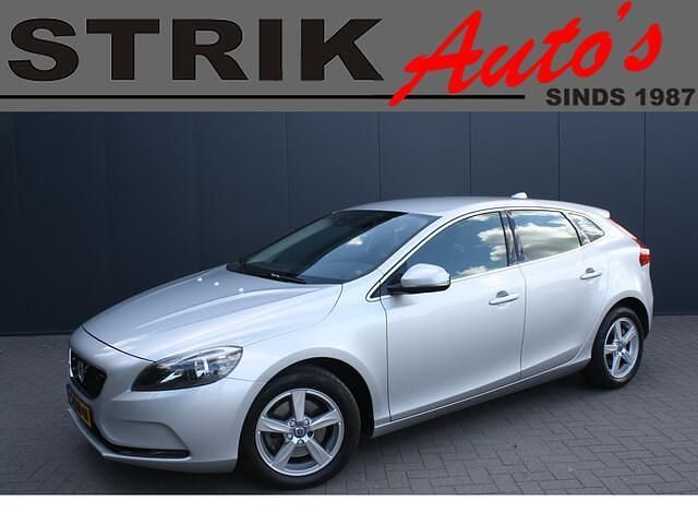 Grijs Gebruikt 2015 Volvo V40 Momentum Stationwagen | € 15.349 (Duur) - Afbeelding 1/4
