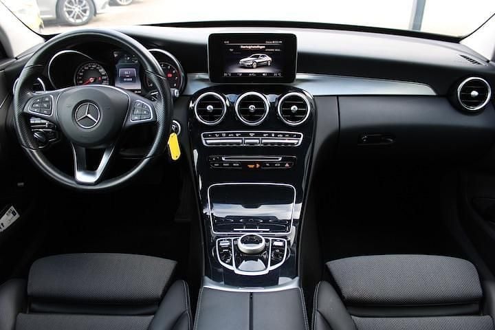Occasion Mercedes C350e Avantgarde 286 PK (210 kW) 2016 Zwart Sedan
