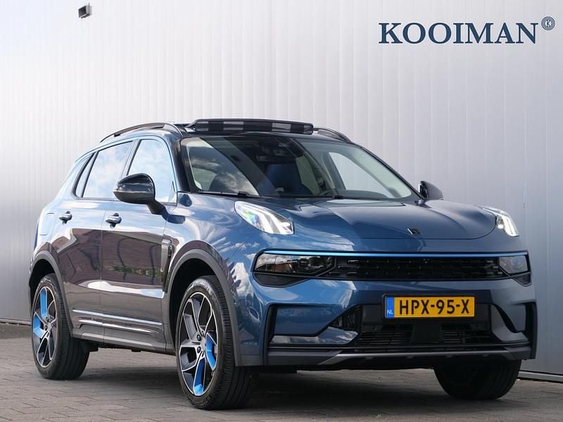 Blauw Gebruikt 2022 Lynk & Co 01 SUV | € 28.395 (Eerlijke prijs) - Afbeelding 1/4