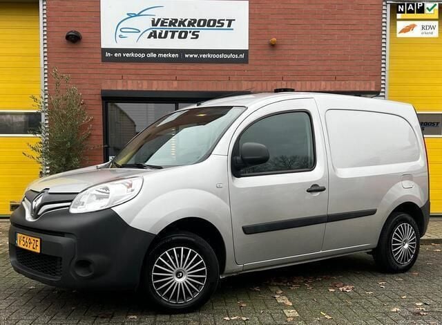 Zilver Gebruikt 2019 Renault Kangoo Komfort MPV | € 7.750 (Goede deal) - Afbeelding 1/4