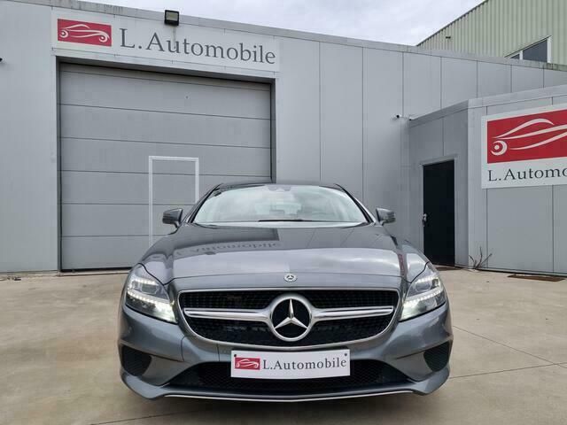 Grijs Gebruikt 2017 Mercedes CLS220 Shooting Brake Stationwagen | € 25.450 - Afbeelding 1/4