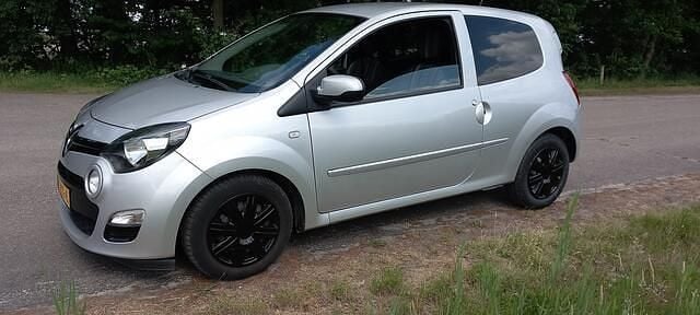 Grijs Occasion 2013 Renault Twingo Hatchback | € 3.350 (Iets duurder) - Afbeelding 1/4