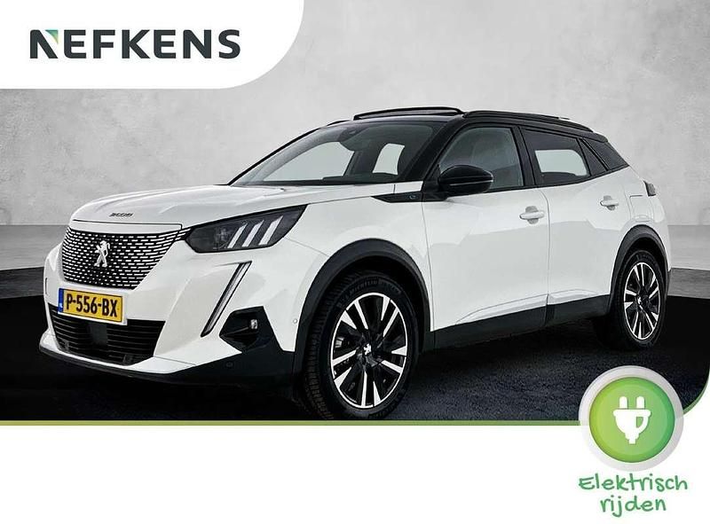 Wit Gebruikt 2022 Peugeot e-2008 GT SUV | € 20.700 (Eerlijke prijs) - Afbeelding 1/3