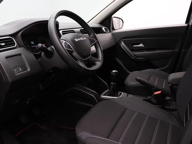 Occasion Dacia Duster Journey 101 PK (74 kW) 2024 Grijs SUV