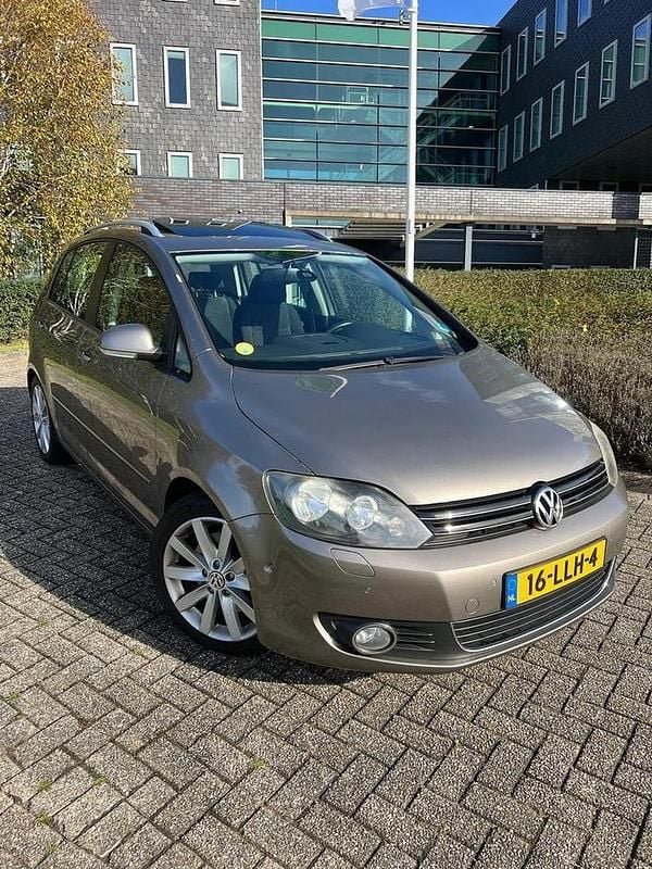 Gebruikt 2010 VW Golf Plus Cross MPV | € 5.995 (Goede deal) - Afbeelding 1/4