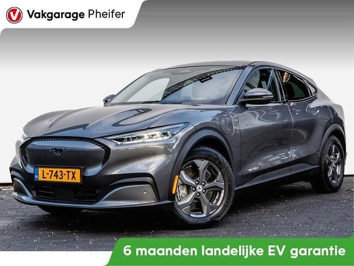 Grijs Gebruikt 2021 Ford Mustang Mach-E SUV | € 22.850 (Eerlijke prijs) - Afbeelding 1/1