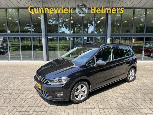 Zwart Gebruikt 2015 VW Golf Sportsvan Highline MPV | € 12.845 (Goede deal) - Afbeelding 1/4
