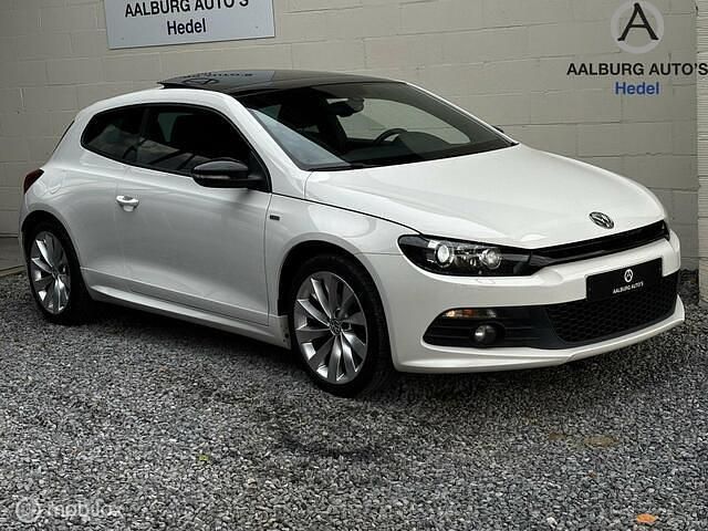 Wit Gebruikt 2011 VW Scirocco R-line Coupé | € 10.950 (Duur) - Afbeelding 1/4