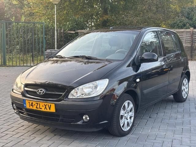 Zwart Occasion 2008 Hyundai Getz Active Hatchback | € 3.195 (Eerlijke prijs) - Afbeelding 1/4