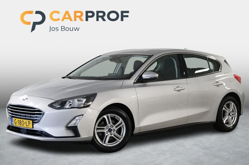 Grijs Gebruikt 2019 Ford Focus Business Edition Hatchback | € 14.175 (Eerlijke prijs) - Afbeelding 1/4