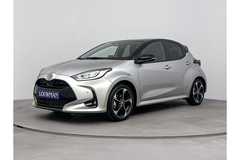 Gebruikt 2024 Toyota Yaris Hybrid Edition | € 34.750 (Duur) - Afbeelding 1/1