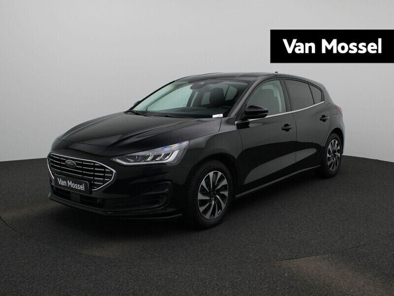 Zwart Gebruikt 2023 Ford Focus Titanium Hatchback | € 21.900 (Eerlijke prijs) - Afbeelding 1/4