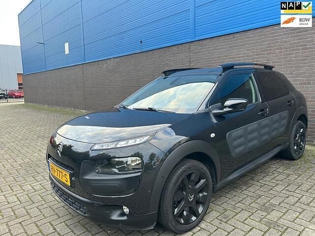 Zwart Gebruikt 2016 Citroën C4 Cactus Business Class Hatchback | € 6.250 (Goede deal) - Afbeelding 1/4