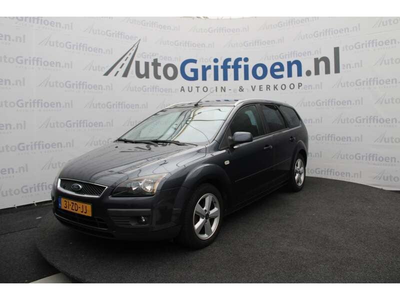 Grijs Gebruikt 2008 Ford Focus Ambiente Stationwagen | € 1.790 (Goede deal) - Afbeelding 1/4