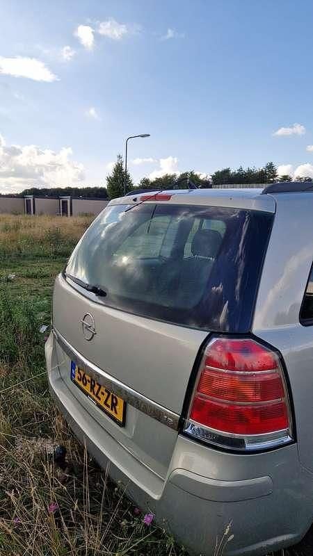 Afbeelding 4/4