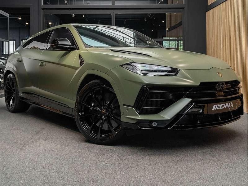 Occasion Lamborghini Urus 668 PK (491 kW) 2023 Groen (mat) SUV