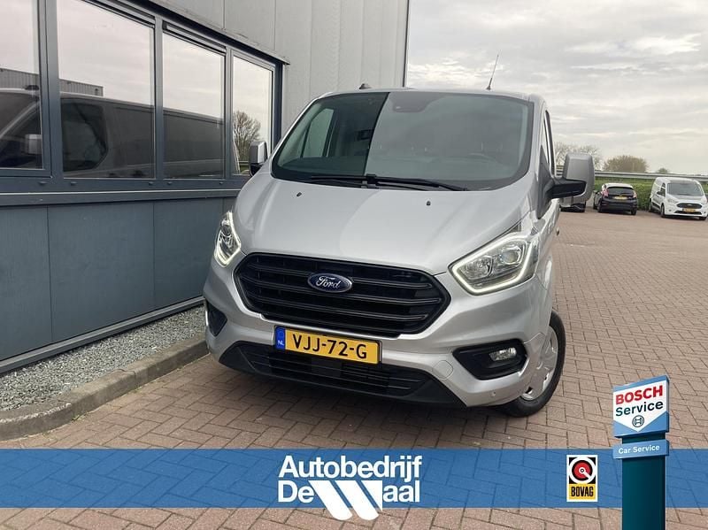 Grijs Gebruikt 2021 Ford Transit Custom Trend Van | € 19.950 (Goede deal) - Afbeelding 1/4