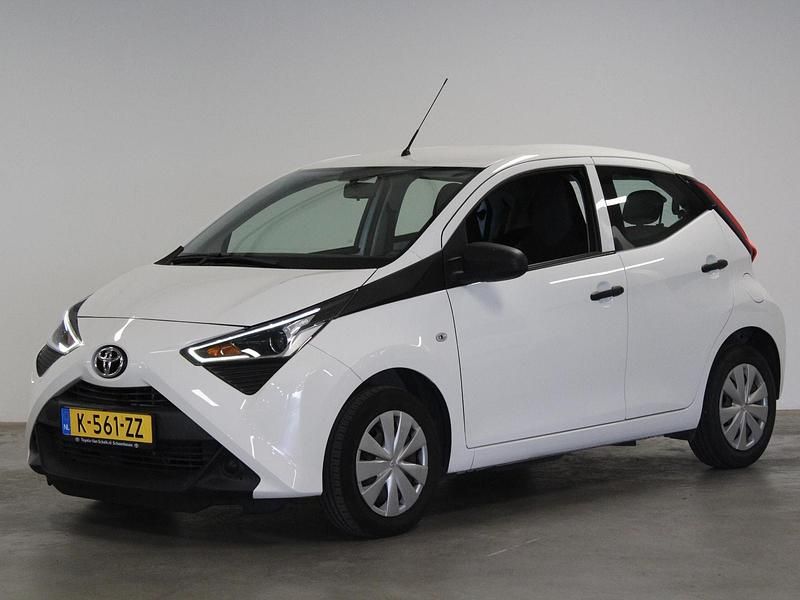 Occasion Toyota Aygo 72 PK (52 kW) 2021 Wit Hatchback