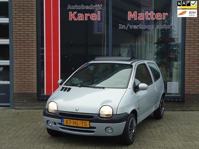 Grijs (metallic) Occasion 2001 Renault Twingo Hatchback | € 995 (Eerlijke prijs) - Afbeelding 1/4