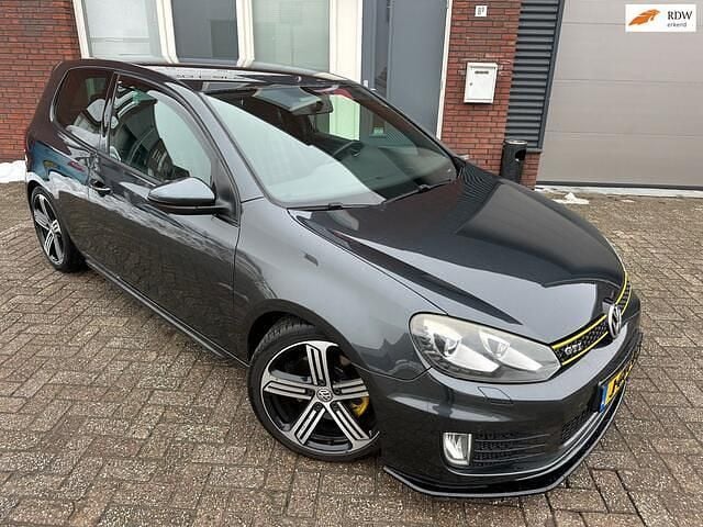 Zwart Gebruikt 2011 VW Golf VI GTI Hatchback | € 7.900 (Goede deal) - Afbeelding 1/4