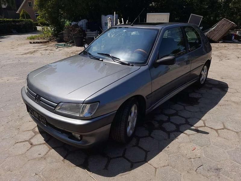 Occasion Peugeot 306 Cabriolet 121 PK (88 kW) 1996 Groen Cabriolet
