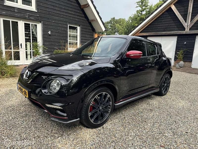 Zwart Gebruikt 2015 Nissan Juke Nismo RS SUV | € 12.950 (Super prijs) - Afbeelding 1/4