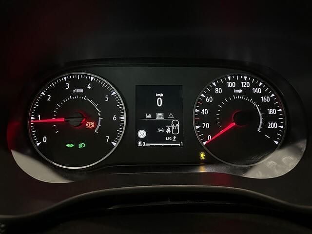 Nieuw Dacia Sandero Journey 91 PK (66 kW) 2025 Groen Hatchback