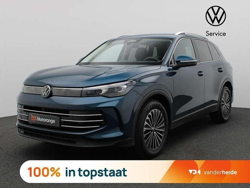 Blauw Gebruikt 2024 VW Tiguan Elegance SUV | € 44.900 (Goede deal) - Afbeelding 1/3