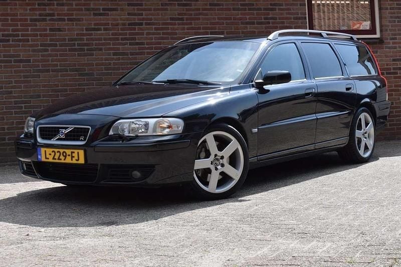 Zwart Gebruikt 2005 Volvo V70 Stationwagen | € 10.949 (Super prijs) - Afbeelding 1/4