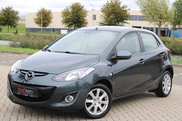 Grijs Gebruikt 2012 Mazda 2 Hatchback | € 6.499 (Eerlijke prijs) - Afbeelding 1/4