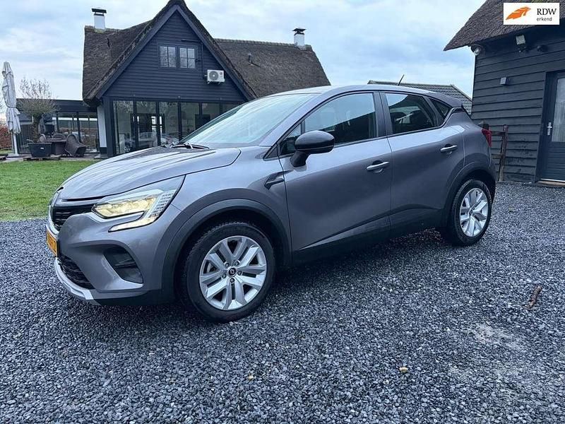 Grijs Occasion 2023 Renault Captur Evolution SUV | € 17.999 (Super prijs) - Afbeelding 1/4