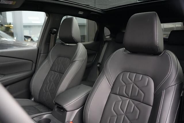 Nieuw Nissan Qashqai Tekna 158 PK (116 kW) 2026 Grijs SUV