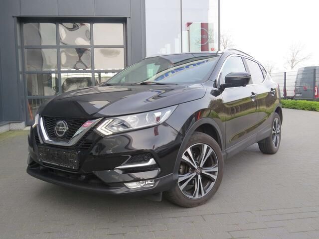 Zwart Gebruikt 2019 Nissan Qashqai N-Connecta SUV | € 17.500 (Goede deal) - Afbeelding 1/4