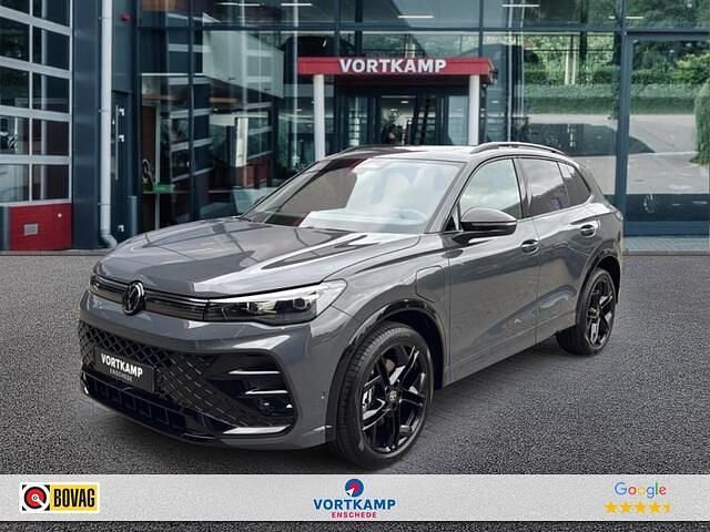 Grijs Nieuw 2025 VW Tiguan R-line SUV | € 59.950 (Eerlijke prijs) - Afbeelding 1/4