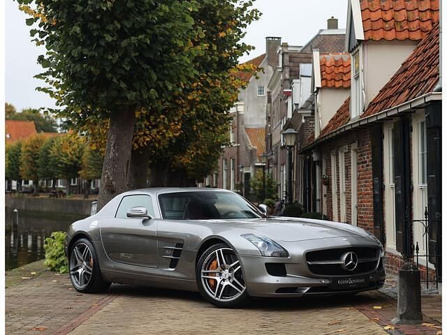 Grijs Gebruikt 2010 Mercedes SLS AMG AMG Coupé | € 249.950 - Afbeelding 1/4