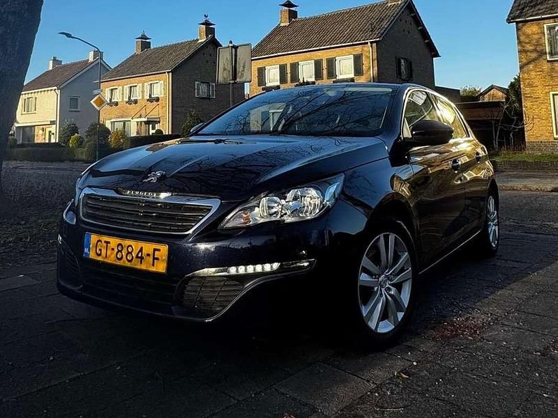 Occasion 2015 Peugeot 308 Active Hatchback | € 5.950 (Eerlijke prijs) - Afbeelding 1/4