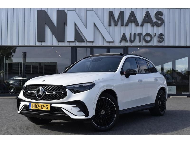 Wit Gebruikt 2023 Mercedes GLC400d AMG SUV | € 68.950 (Goede deal) - Afbeelding 1/4