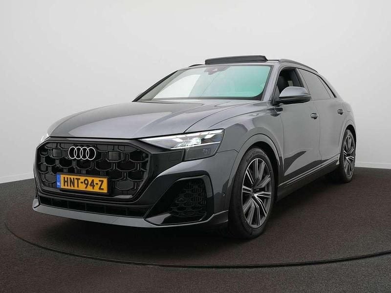 Grijs Gebruikt 2024 Audi Q8 Proline SUV | € 94.940 (Goede deal) - Afbeelding 1/4
