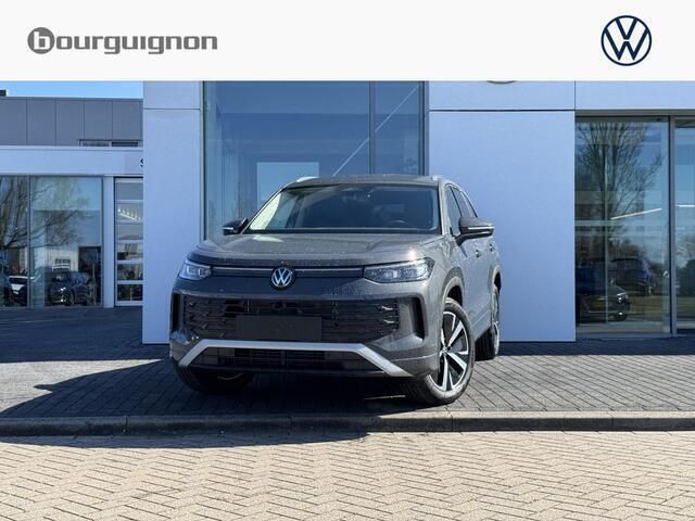 Grijs Nieuw 2024 VW Tayron Edition SUV | € 62.683 (Iets duurder) - Afbeelding 1/4