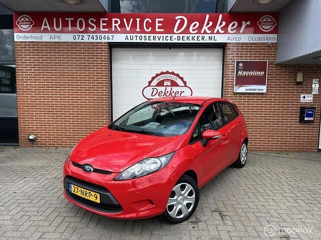 Rood Gebruikt 2010 Ford Fiesta Limited Hatchback | € 4.999 (Eerlijke prijs) - Afbeelding 1/4