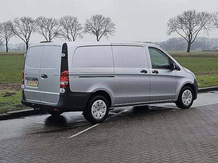 Occasion Mercedes Vito 136 PK (100 kW) 2021 Van