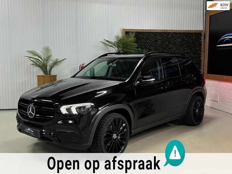 Zwart Occasion 2019 Mercedes GLE300 AMG SUV | € 41.995 (Duur) - Afbeelding 1/4