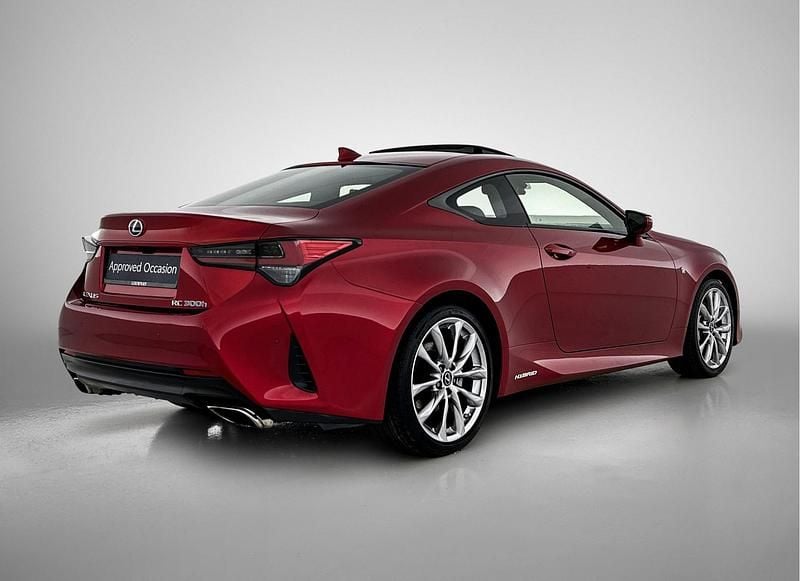 Occasion Lexus RC300h Sport Line 223 PK (164 kW) 2020 Rood Coupé