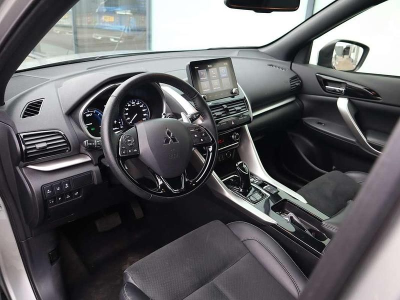Occasion Mitsubishi Eclipse Cross Select 188 PK (138 kW) 2023 Grijs SUV