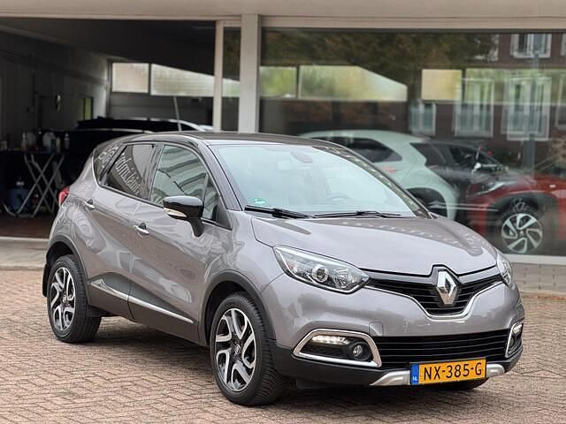 Grijs Occasion 2017 Renault Captur XMOD SUV | € 12.990 (Eerlijke prijs) - Afbeelding 1/4