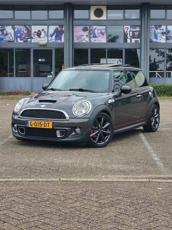 Grijs Gebruikt 2011 Mini Cooper Chili Hatchback | € 9.750 (Duur) - Afbeelding 1/4