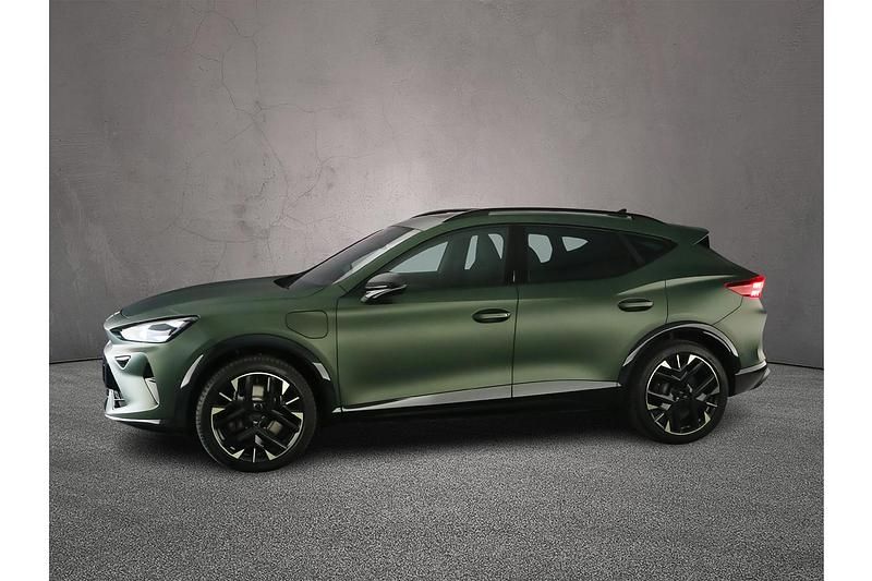 Nieuw Cupra Formentor VZ 2026 Manganese green matt SUV