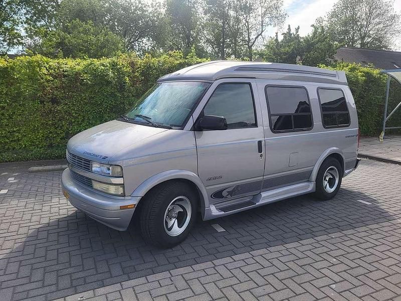 Zilver Gebruikt 1999 Chevrolet Astro MPV | € 6.500 - Afbeelding 1/4